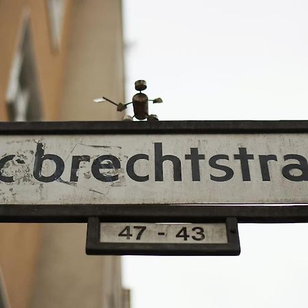 Central, Cozy & Beautiful Designed 2-Rooms Apt. Near River Berlín Exterior foto