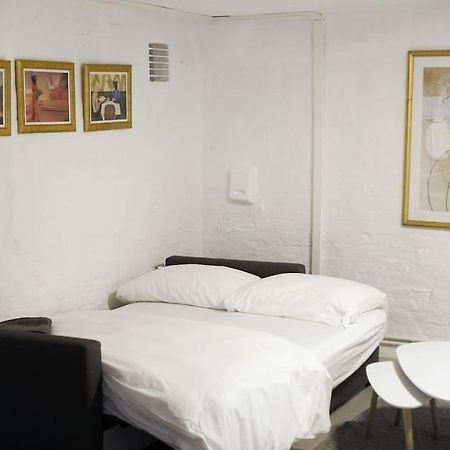 Central, Cozy & Beautiful Designed 2-Rooms Apt. Near River Berlín Exterior foto
